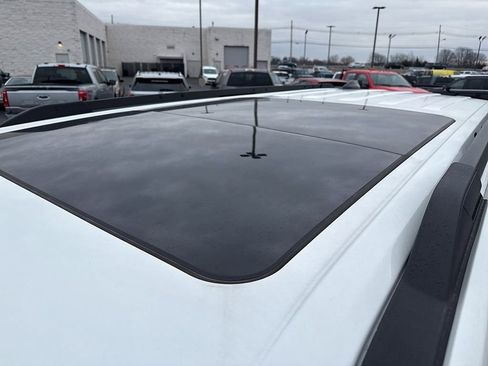 Used 2025 Ford Expedition Max Active image 5