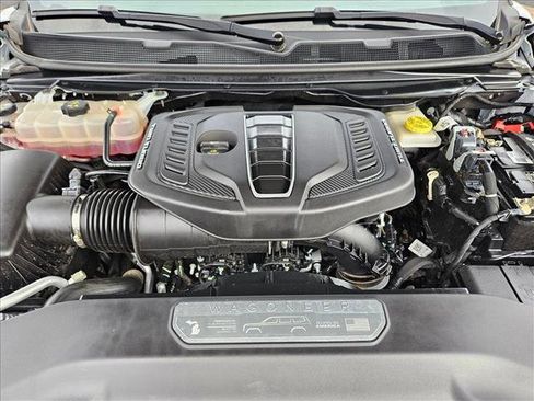 Used 2024 Jeep Grand Wagoneer Series I w/ HD Trailer Tow Package image 20