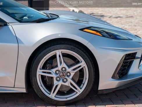 Used 2020 Chevrolet Corvette Stingray w/ Z51 Performance Package image 37