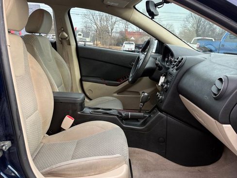 Used 2009 Pontiac G6 Sedan image 11