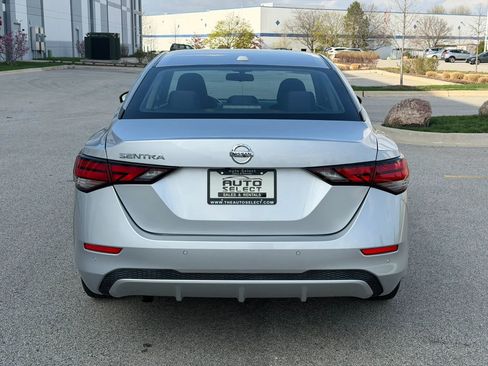 Used 2020 Nissan Sentra SV image 6