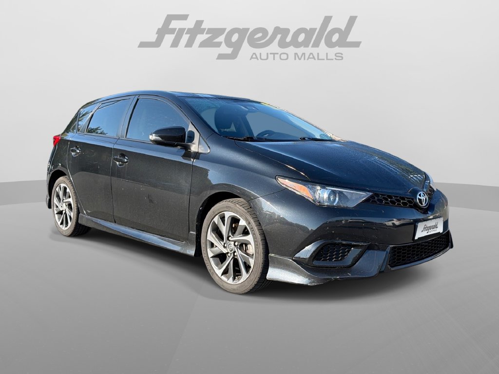 Used 2017 Toyota Corolla iM FWD image 1