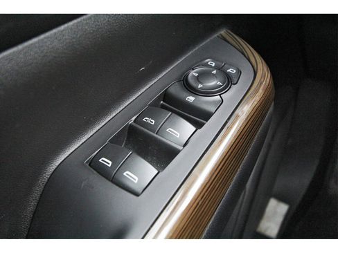 Used 2023 GMC Acadia SLE w/ Driver Convenience Package image 20