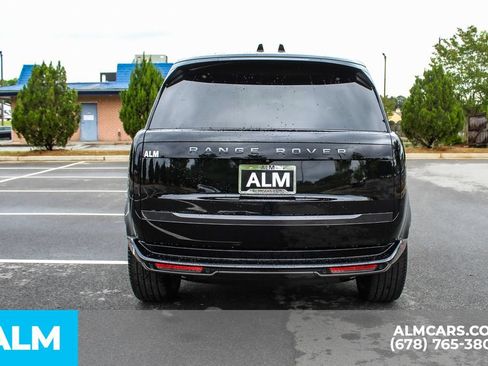 Used 2024 Land Rover Range Rover SE AWD/4WD image 10