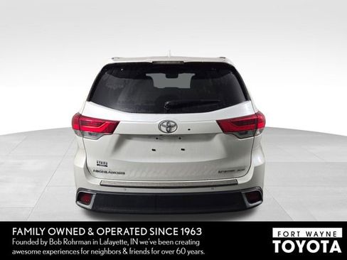 Used 2019 Toyota Highlander Limited image 8