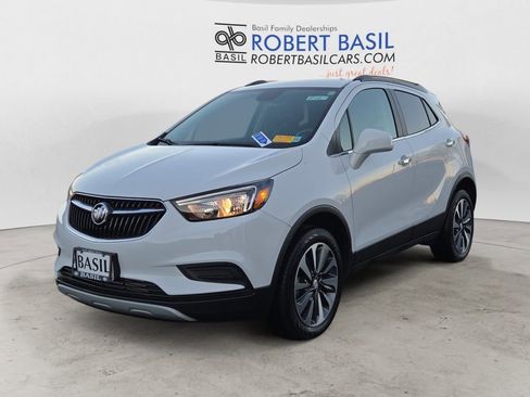 Used 2022 Buick Encore Preferred w/ Safety Package image 1