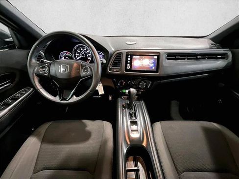 Used 2021 Honda HR-V Sport image 16