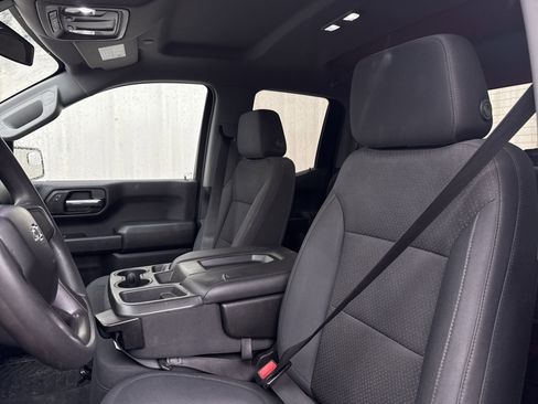 Used 2019 Chevrolet Silverado 1500 Custom Trail Boss w/ Custom Convenience Package image 13