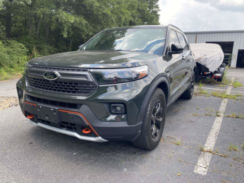 Used 2022 Ford Explorer Timberline w/ Timberline Technology Package AWD/4WD image 3