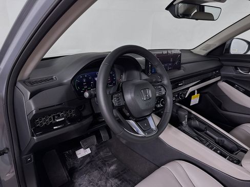 New 2025 Honda Accord Touring image 8