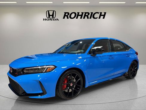 Used 2025 Honda Civic Type R image 1