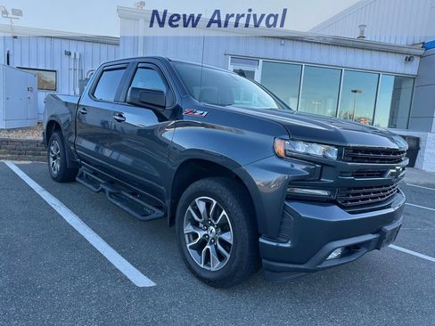 Used 2019 Chevrolet Silverado 1500 RST w/ All-Star Edition image 2