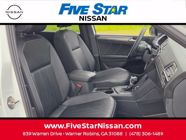 Used 2024 Volkswagen Tiguan SE R-Line FWD image 18