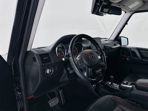 Used 2017 Mercedes-Benz G 550 image 10