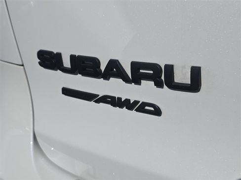 Used 2023 Subaru Ascent Onyx Edition Limited image 5