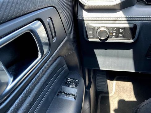 Used 2024 Ford Mustang Premium RWD image 15