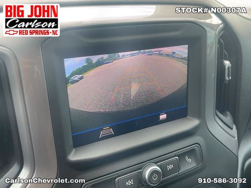 Used 2021 Chevrolet Silverado 1500 Custom Trail Boss AWD/4WD image 18