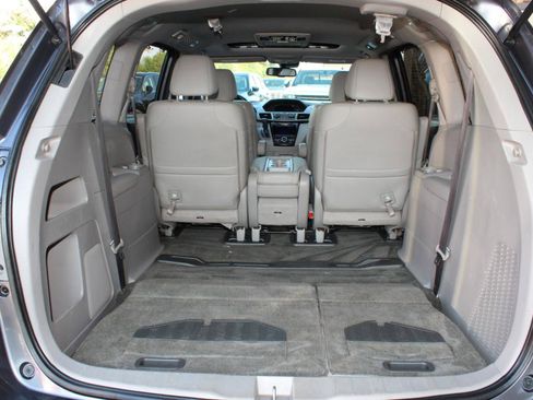 Used 2016 Honda Odyssey Touring image 18