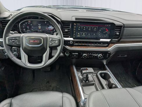 Certified 2024 GMC Sierra 1500 Elevation w/ Elevation Premium Package AWD/4WD image 15