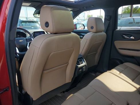 Used 2021 Chevrolet Blazer Premier w/ Driver Confidence II Package image 12