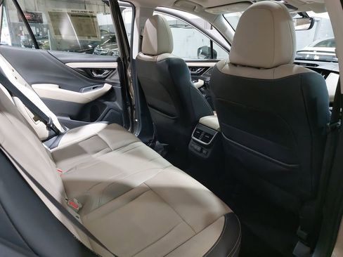 Used 2020 Subaru Outback Limited w/ Popular Package #2 AWD/4WD image 11