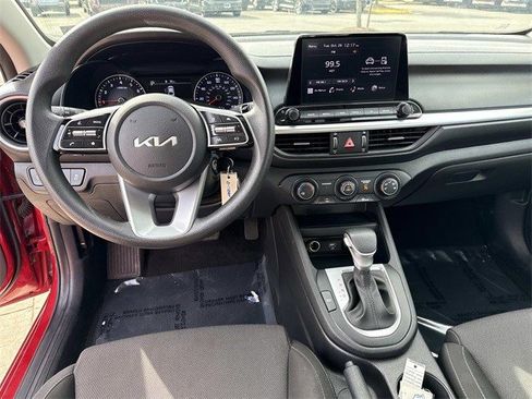 Certified 2023 Kia Forte LXS w/ LXS Technology Package image 17