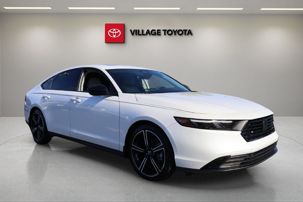 Used 2026 Honda Accord SE image 7