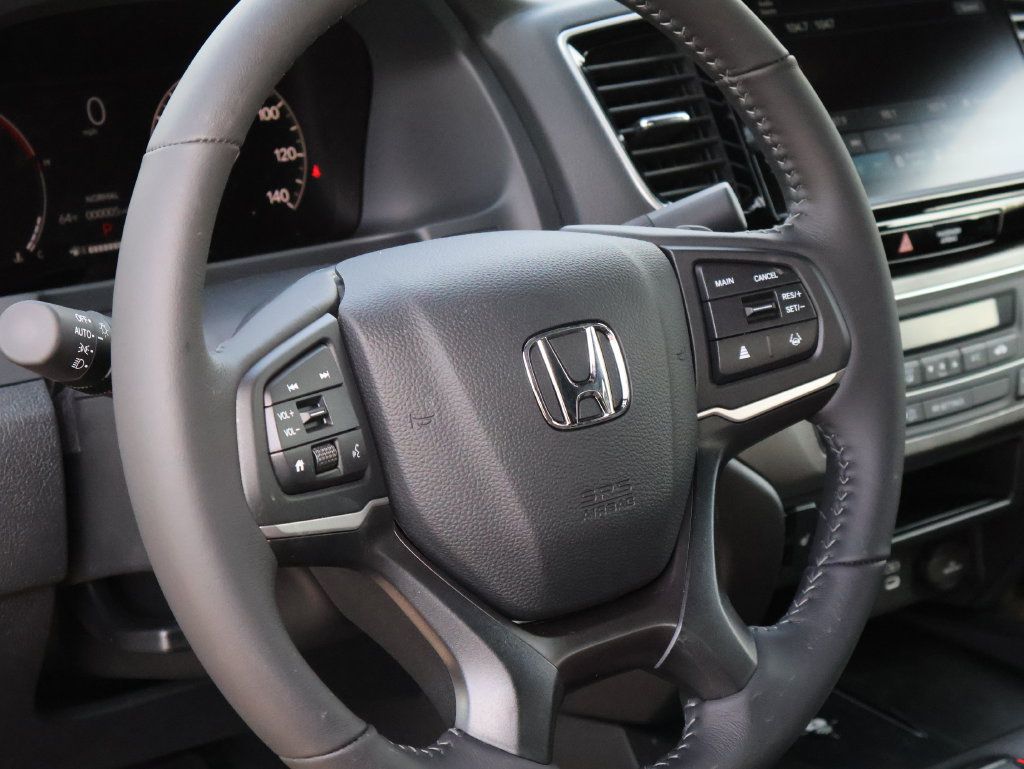 New 2026 Honda Ridgeline RTL image 17