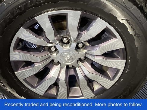 Used 2022 Toyota Tacoma Limited AWD/4WD image 30