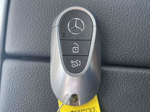Certified 2024 Mercedes-Benz C 300 4MATIC Sedan image 4