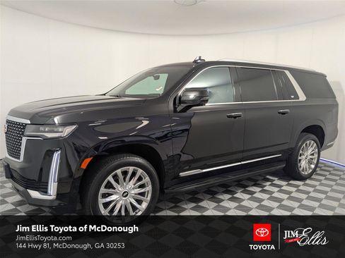 Used 2023 Cadillac Escalade ESV Premium Luxury image 1