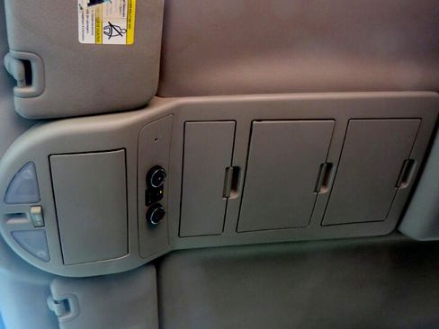 Used 2013 Nissan Armada SV image 15