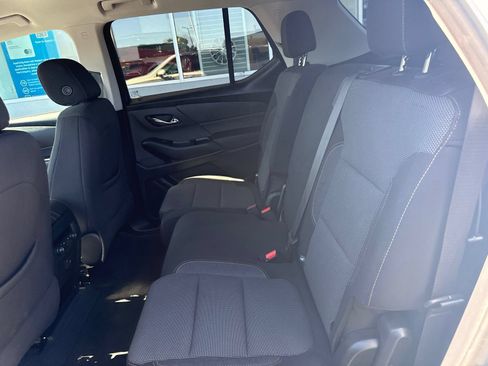 Used 2020 Chevrolet Traverse LT AWD/4WD image 18