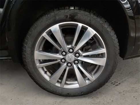 Used 2020 Cadillac XT6 Premium Luxury image 14