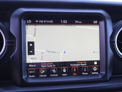 Used 2023 Jeep Wrangler Unlimited Sahara w/ Cold Weather Group AWD/4WD image 29
