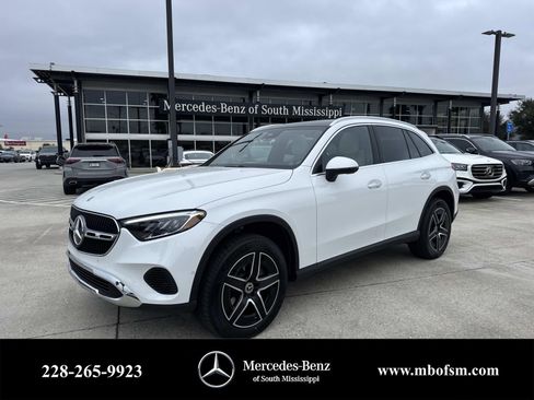 New 2026 Mercedes-Benz GLC 300 GLC 300 image 1