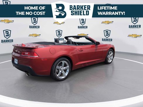 Used 2015 Chevrolet Camaro LT RWD image 8