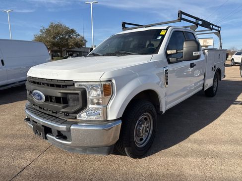 Used 2020 Ford F350 XL w/ Power Equipment Group image 3