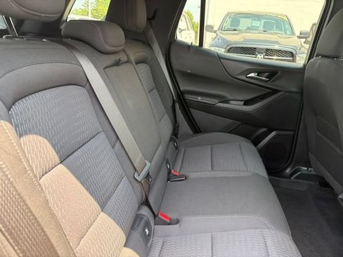 Used 2025 Chevrolet Equinox LT w/ Safety and Technology Package AWD/4WD image 21