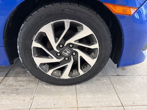 Used 2017 Honda Civic EX image 16