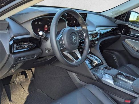 Used 2024 Acura MDX SH-AWD image 9