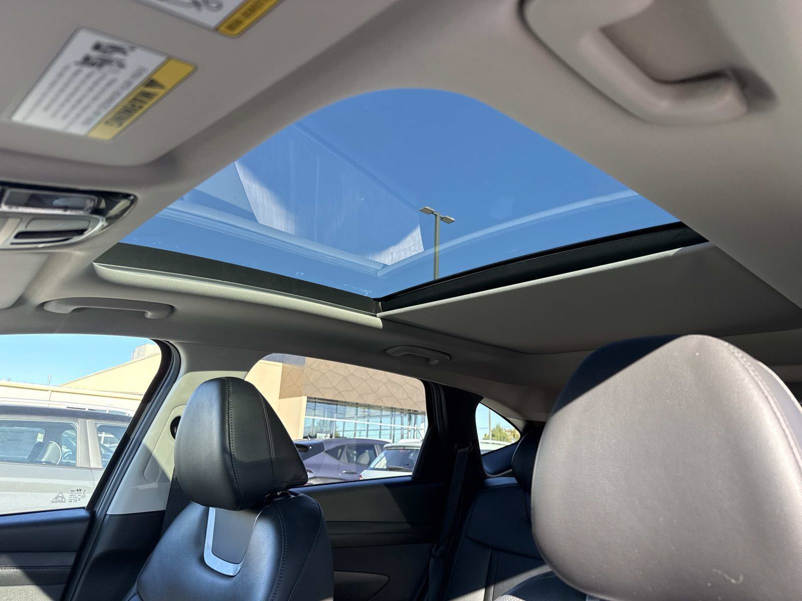 New 2026 Hyundai Tucson Limited AWD/4WD image 3