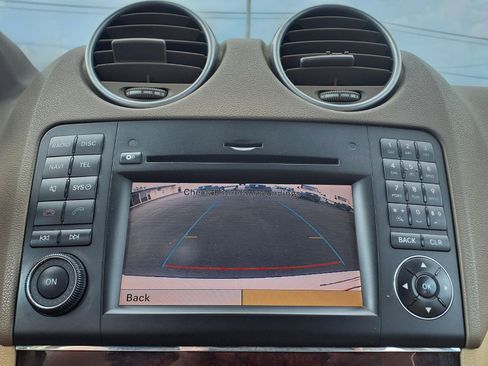 Used 2011 Mercedes-Benz ML 350 BlueTEC 4MATIC image 26