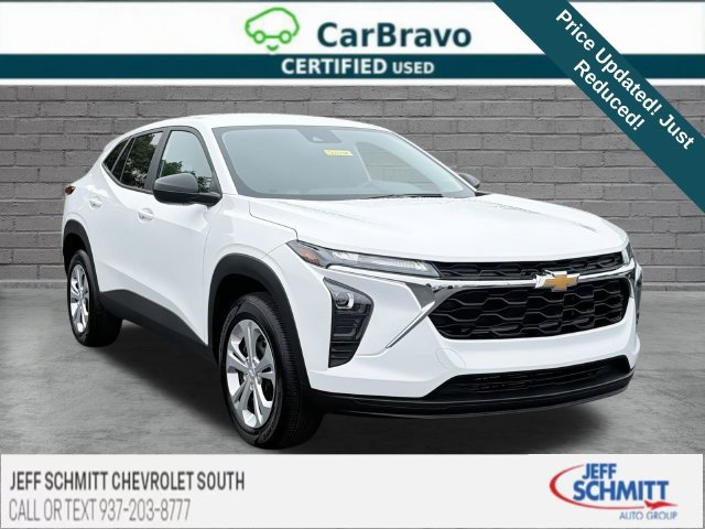 Certified 2026 Chevrolet Trax LS FWD image 1