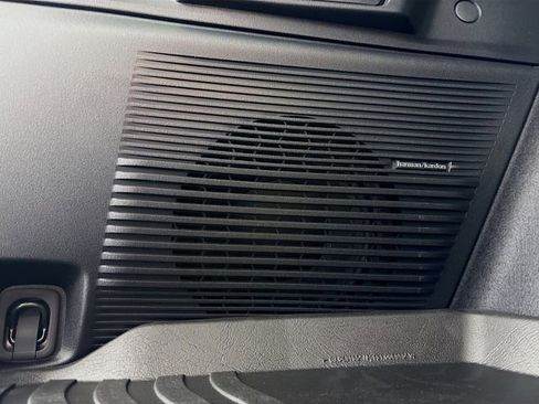 New 2026 Subaru Outback Touring XT image 35