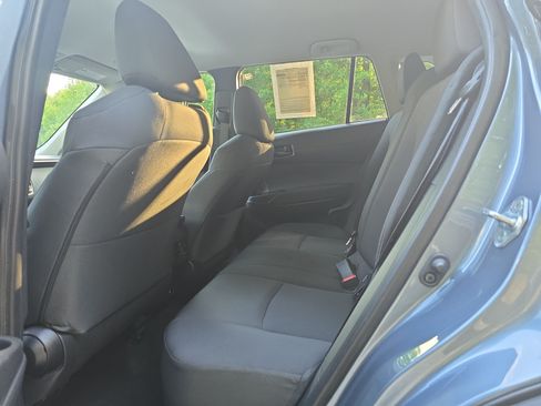 Used 2024 Toyota Corolla Cross LE FWD image 13