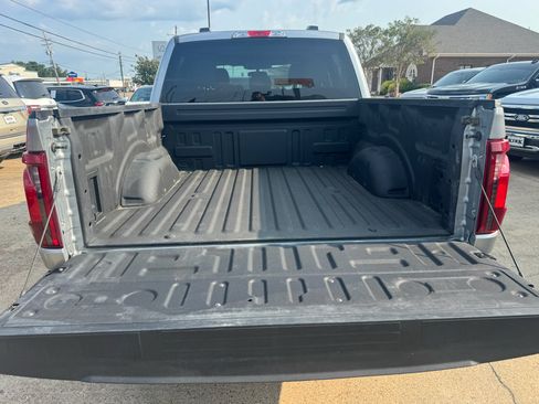 Used 2025 Ford F150 XLT w/ Equipment Group 301A Standard AWD/4WD image 17
