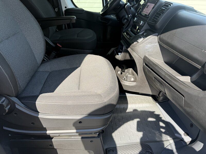 Used 2023 RAM ProMaster 1500 w/ Driver Convenience Group FWD image 25