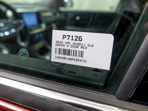 Used 2023 GMC Acadia SLE w/ Driver Convenience Package image 32