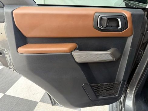 Used 2022 Ford Bronco Outer Banks image 16
